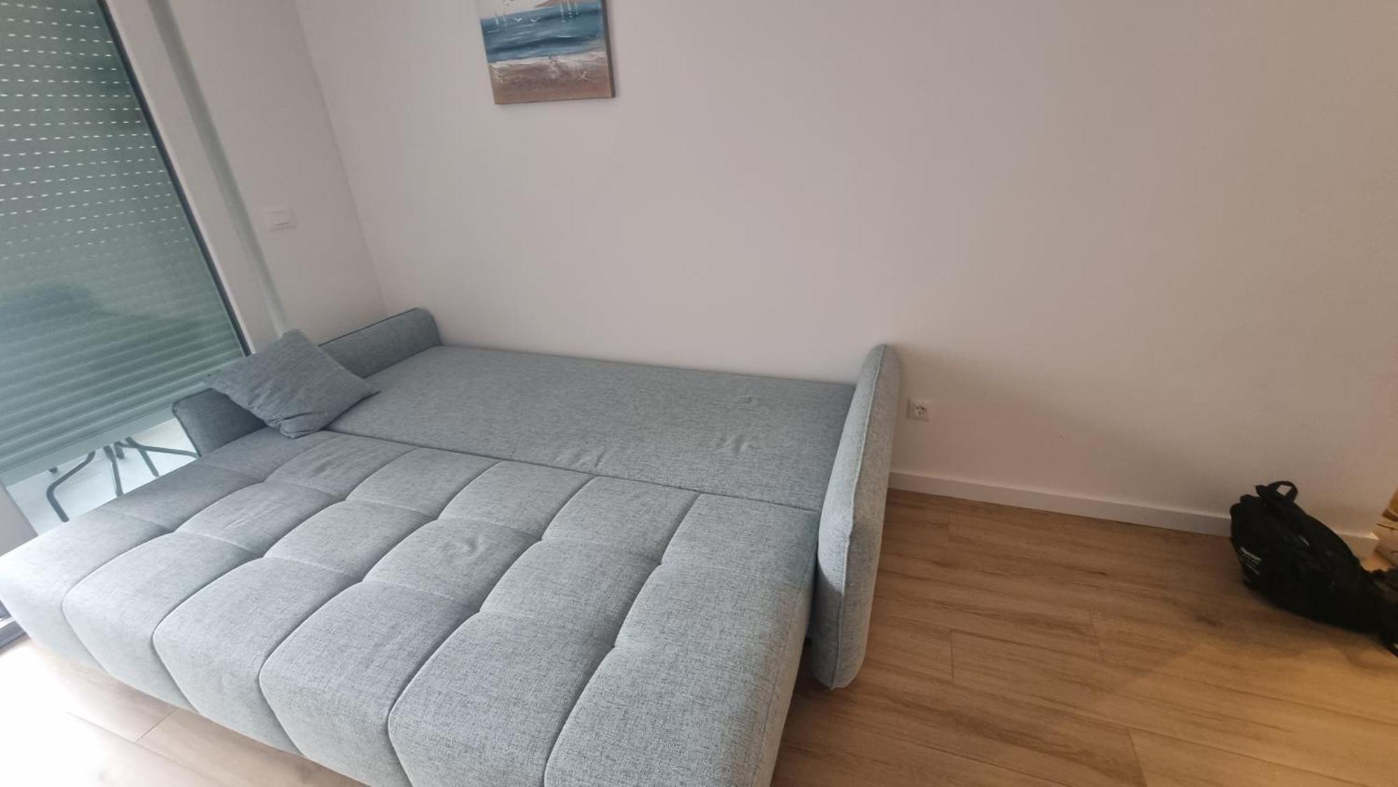 Apartment 1 Bedroom In With Free Parking And Secured Parking On *